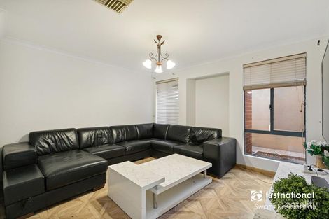 Property photo of 16 Kalyeeda Terrace Ellenbrook WA 6069
