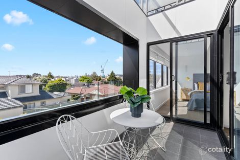 Property photo of 283 Centre Road Bentleigh VIC 3204