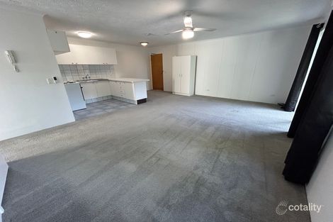 Property photo of 8/9 Loder Street Biggera Waters QLD 4216