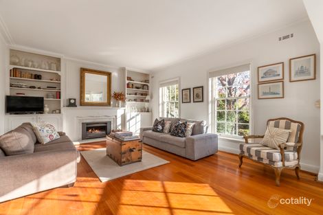 Property photo of 10 Merriwee Crescent Toorak VIC 3142