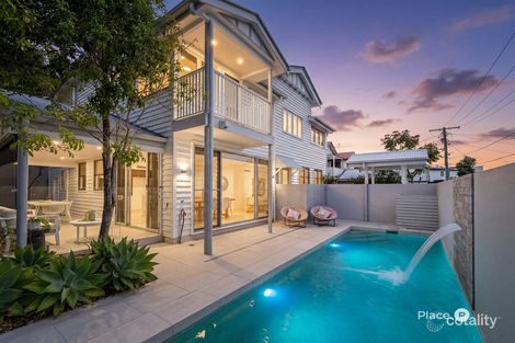 26 Katoomba Ave, Hawthorne, QLD 4171