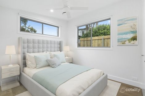 Property photo of 9 Playfair Road North Curl Curl NSW 2099