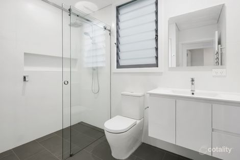 Property photo of 9 Playfair Road North Curl Curl NSW 2099