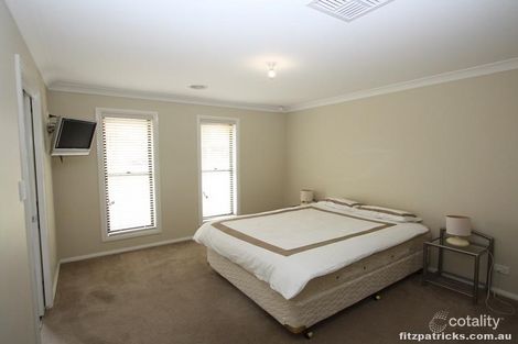 Property photo of 51 Mima Street Glenfield Park NSW 2650