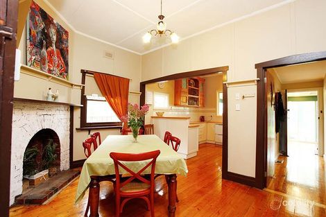 Property photo of 2 Bolwell Street Werribee VIC 3030