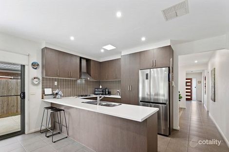Property photo of 11 Burnside Way Mernda VIC 3754