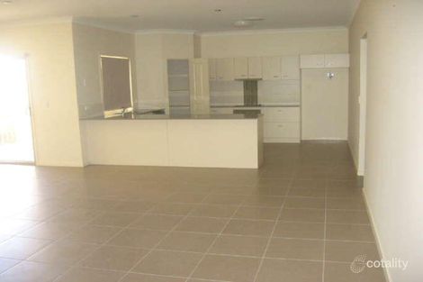 10 Mossman Pde, Waterford, QLD 4133