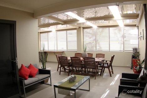 Property photo of 4 Witchhazel Place Casula NSW 2170