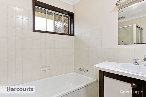 Property photo of 1 Star Place Chapel Hill QLD 4069