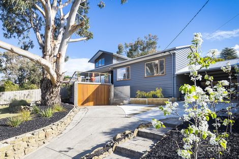 5 Jinjella Rd, Highton, VIC 3216