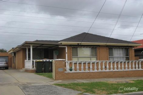 Property photo of 10 Angelique Grove Albanvale VIC 3021