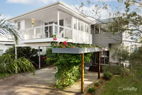 Property photo of 143 Renfrew Road Werri Beach NSW 2534
