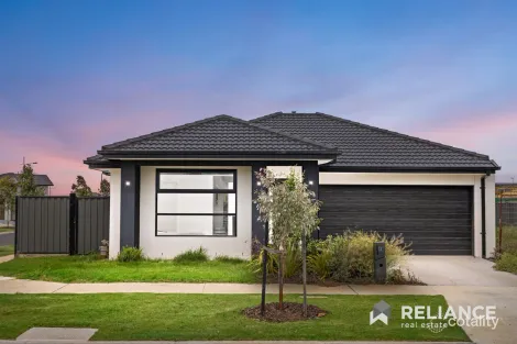 9 Dryandra St, Manor Lakes, VIC 3024