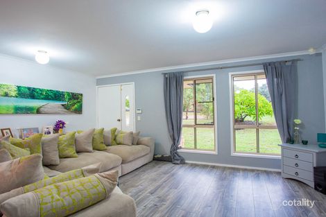 Property photo of 37 Walnut Drive Brightview QLD 4311