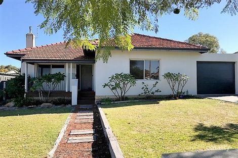 9 Hood St, Hamilton Hill, WA 6163