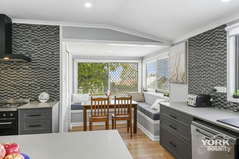 Property photo of 418 West Street Kearneys Spring QLD 4350