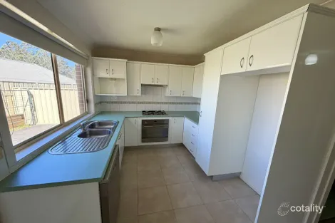 Property photo of 1/10 Lynx Place Cranebrook NSW 2749