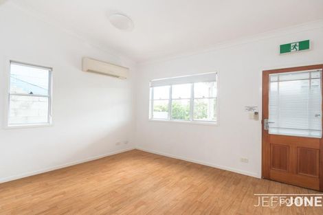 58 Old Cleveland Rd, Stones Corner, QLD 4120