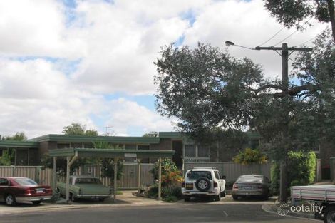 Property photo of 2/1 Gracedale Court Strathmore VIC 3041