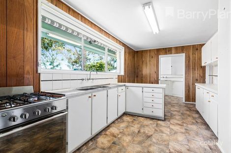 Property photo of 43 Valley Ho Chirnside Park VIC 3116
