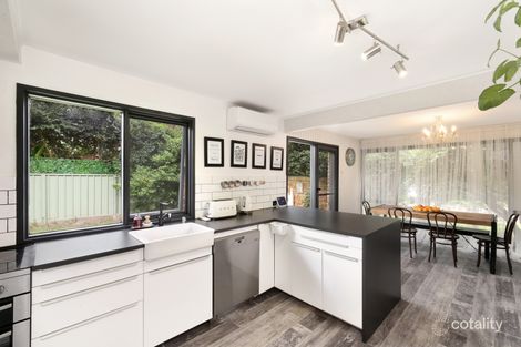 Property photo of 2 Sage Place Point Clare NSW 2250