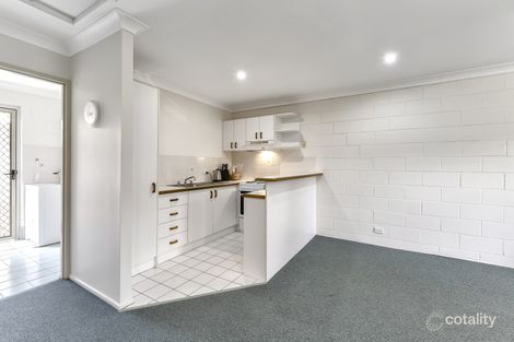 Property photo of 13/2018 Wynnum Road Wynnum West QLD 4178