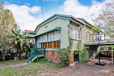 76 Nudgee Rd, Hamilton, QLD 4007