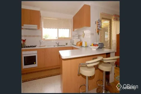 Property photo of 1/2 Wara Close Noble Park North VIC 3174