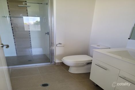 Property photo of 16 Glendower Street Bushland Beach QLD 4818