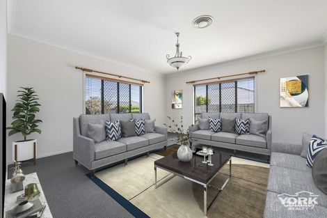 Property photo of 10 Garvan Court Highfields QLD 4352