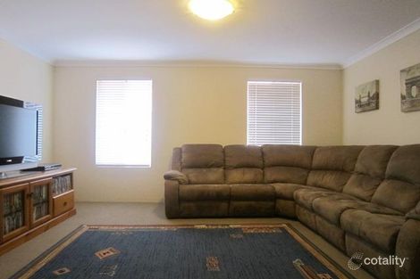 Property photo of 12 Archimedes Crescent Tapping WA 6065