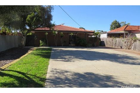 30 Fifth Ave, Beaconsfield, WA 6162