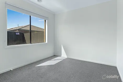 Property photo of 66 Voyager Boulevard Tarneit VIC 3029