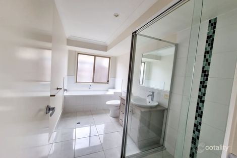 Property photo of 40 Kingsford Drive Upper Coomera QLD 4209