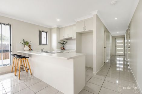 Property photo of 2 Barramundi Street Mulambin QLD 4703