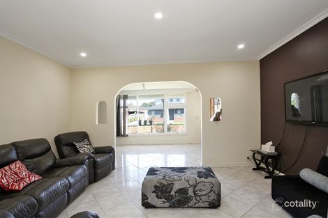 Property photo of 1/8 Fourth Avenue Altona North VIC 3025