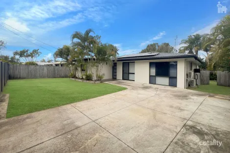 513 Boat Harbour Dr, Torquay, QLD 4655