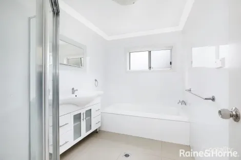 Property photo of 2/35-41 Watson Road Moss Vale NSW 2577