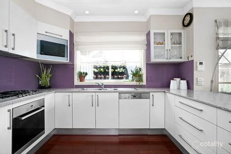 Property photo of 8 Narani Crescent Northbridge NSW 2063