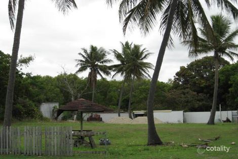 243 Slade Point Rd, Slade Point, QLD 4740