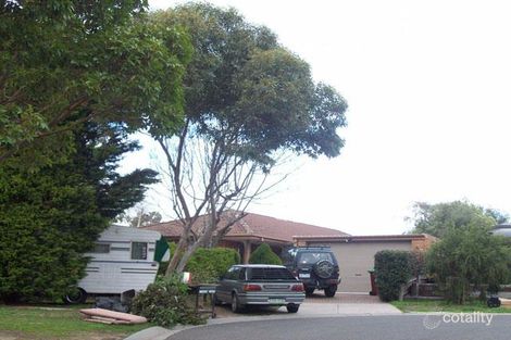 4 Robert Ct, Hampton Park, VIC 3976