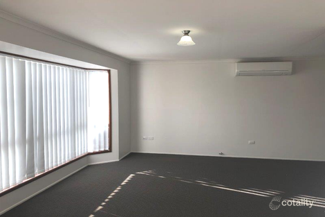 Property photo of 582 Greenwattle Street Newtown QLD 4350