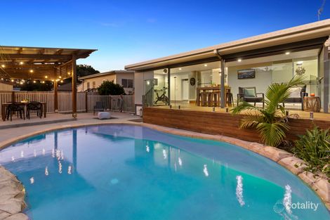 Property photo of 90 Boykambil Esplanade North Hope Island QLD 4212