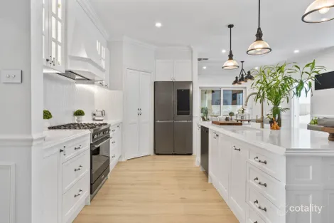 Property photo of 10 Myna Street Epping VIC 3076