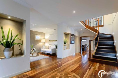 Property photo of 19 Lincoln Avenue Berwick VIC 3806