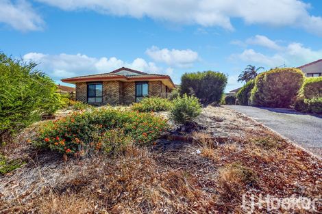 Property photo of 40 Peelwood Parade Halls Head WA 6210