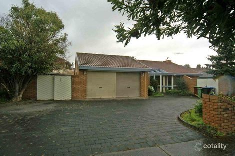 2 Kylie Ct, Hallam, VIC 3803