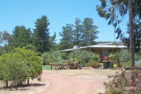 22 Cardwell Rd, York, WA 6302