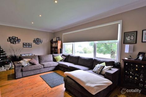 Property photo of 8 Nasmyth Street Young NSW 2594