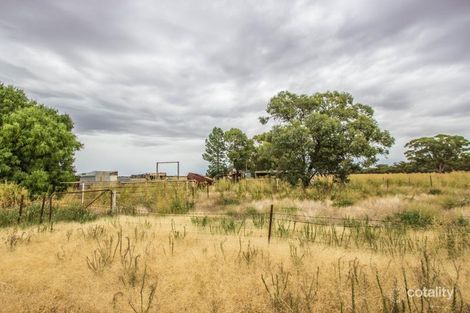 Property photo of 675 Johns Road Barellan NSW 2665